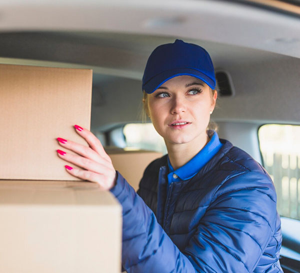 girl-with-moving-boxes